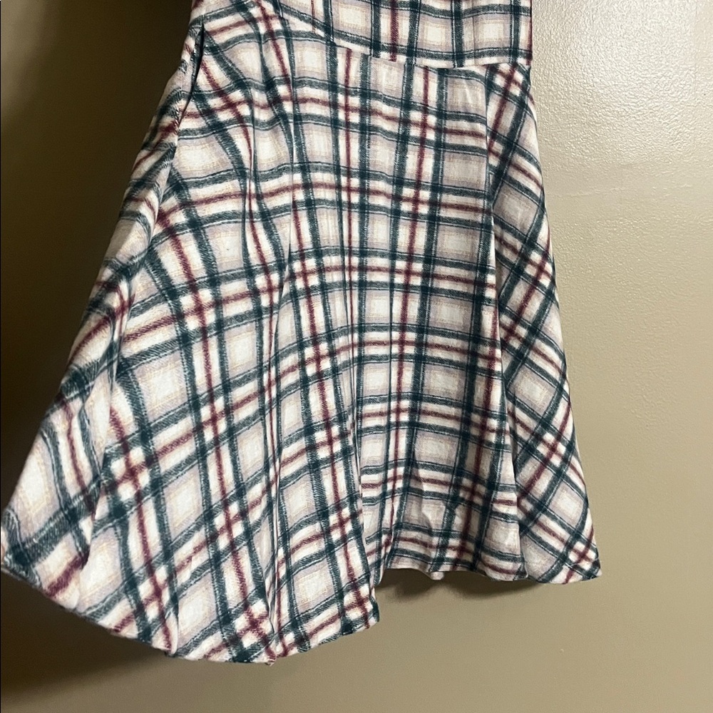 Ivy City Co Plaid Puff-Sleeve Dress in Cream, Green, and Red - Picture 6 of 9